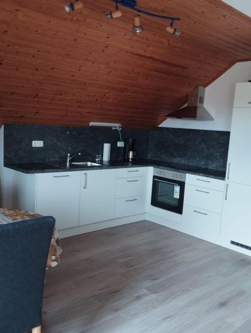 Ferienwohnung Zur Schoenen Aussicht Бухен Экстерьер фото